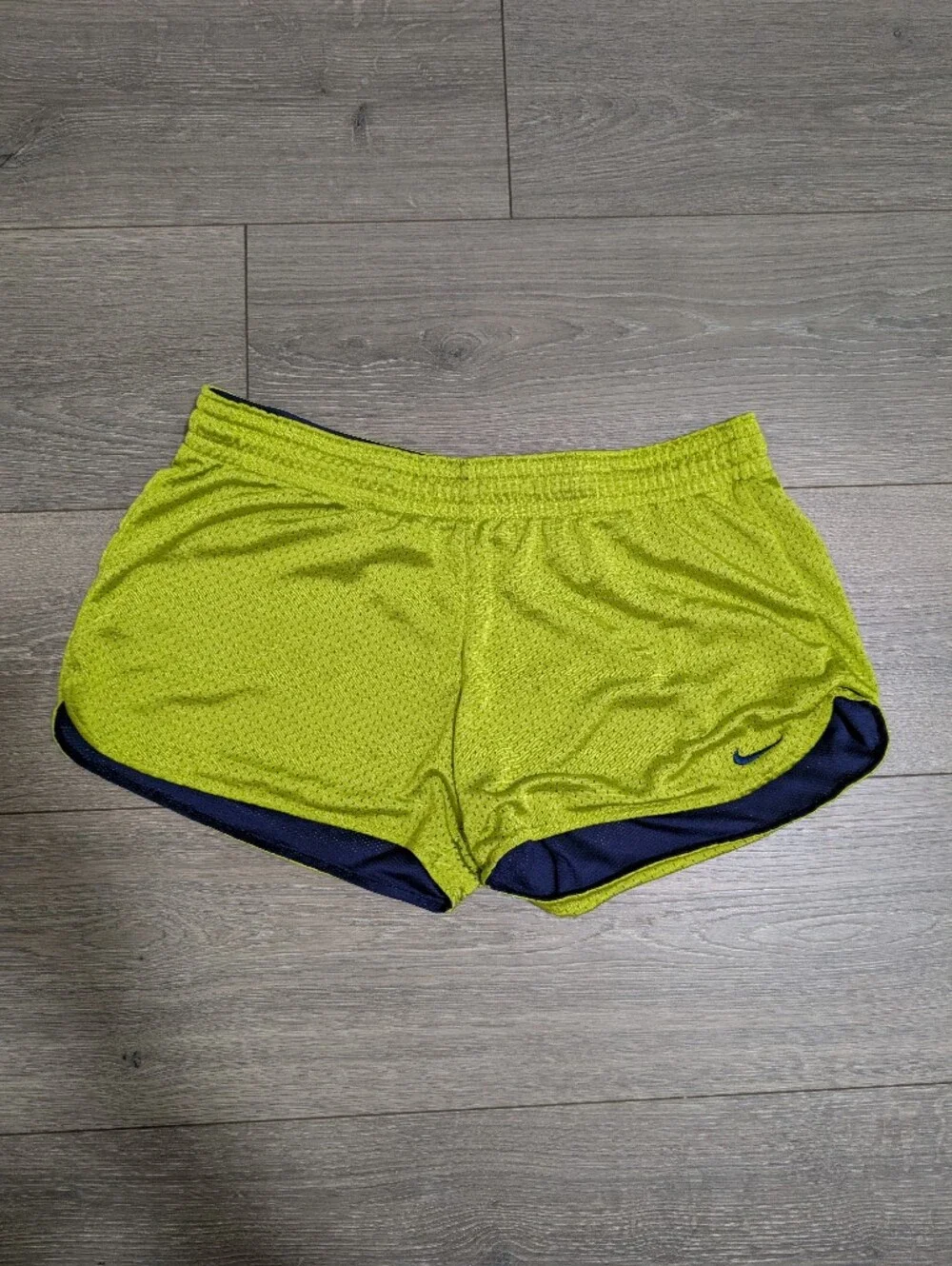 EUC•Nike Dri-FIT Running Mesh Mini Shorts Low-rise Green/Yellow & Navy Lined•S🍏